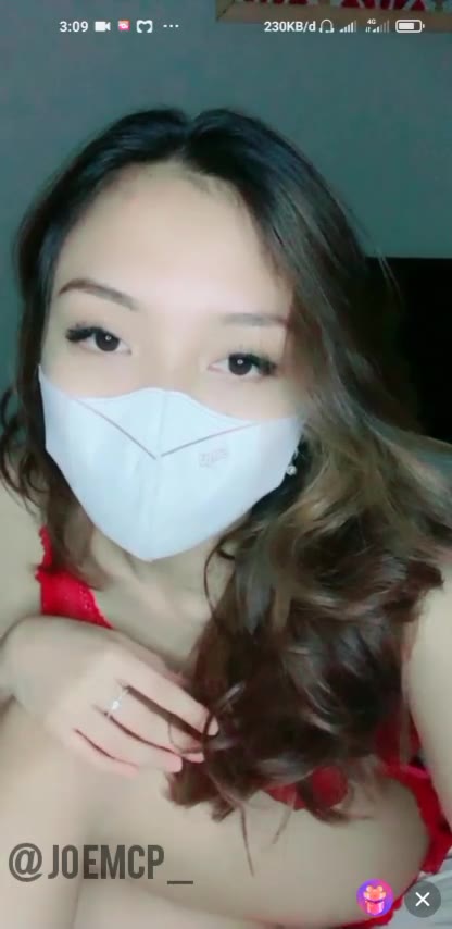 Watch Juli private mp4